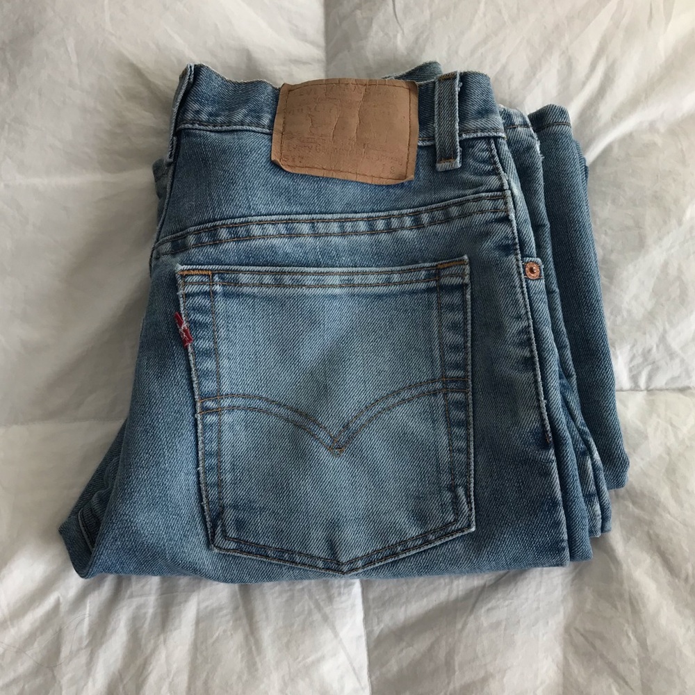 517 Authentic Red Tab Levi Jeans
